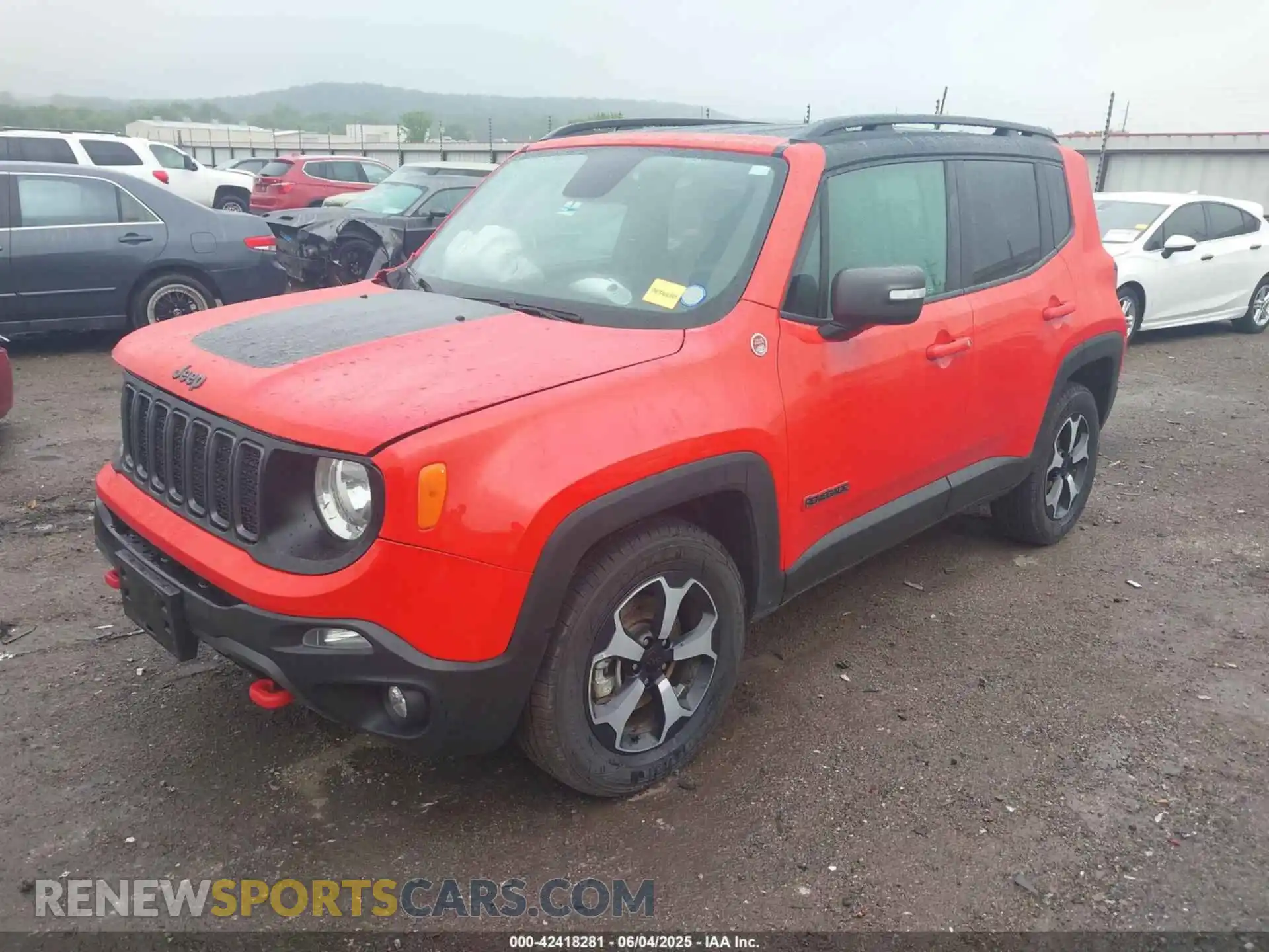 2 Фотография поврежденного автомобиля ZACNJBC19KPK12456 JEEP RENEGADE 2019