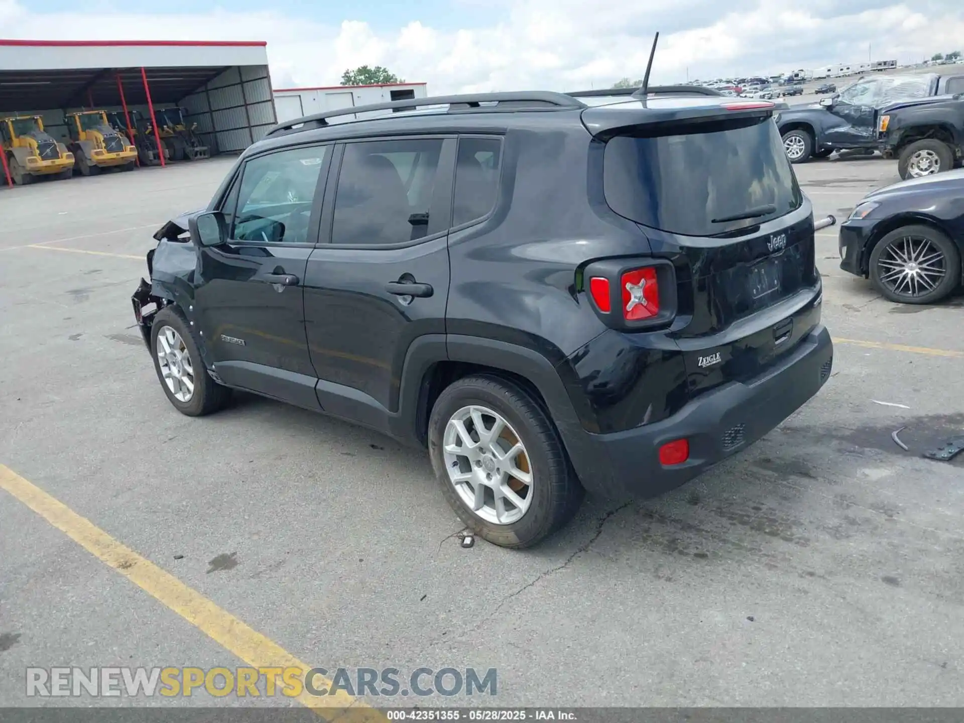 3 Photograph of a damaged car ZACNJAAB1LPL12641 JEEP RENEGADE 2020