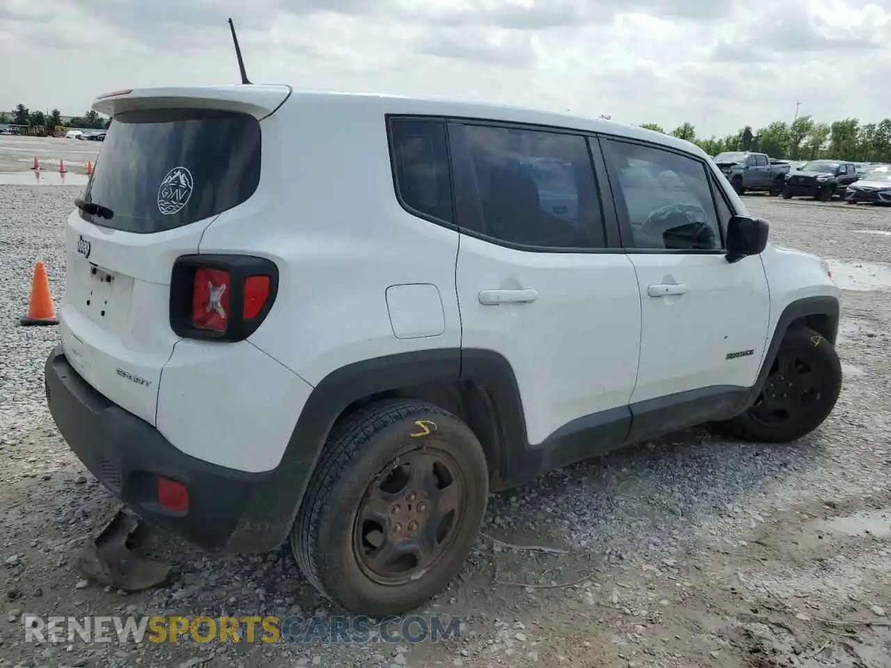 3 Photograph of a damaged car ZACNJAAB5LPL00704 JEEP RENEGADE 2020