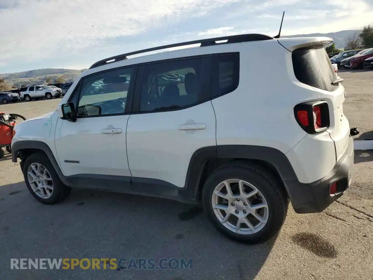 2 Photograph of a damaged car ZACNJABB2LPL40561 JEEP RENEGADE 2020