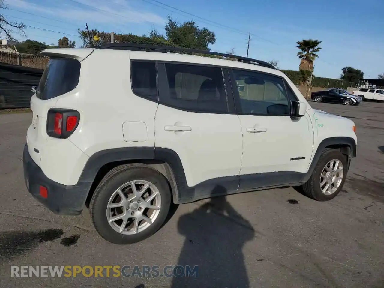3 Photograph of a damaged car ZACNJABB2LPL40561 JEEP RENEGADE 2020
