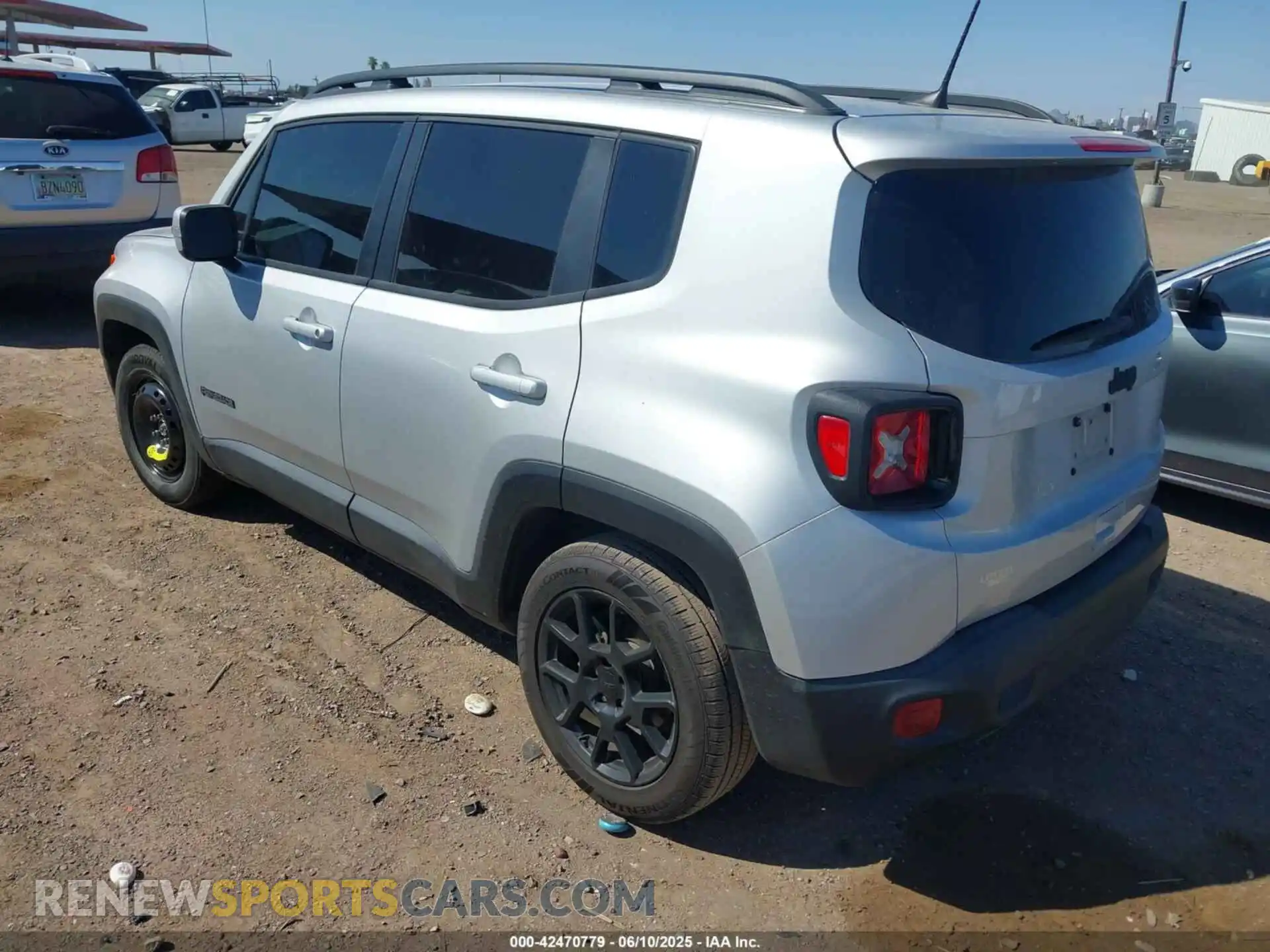 3 Фотография поврежденного автомобиля ZACNJABB8LPL48552 JEEP RENEGADE 2020