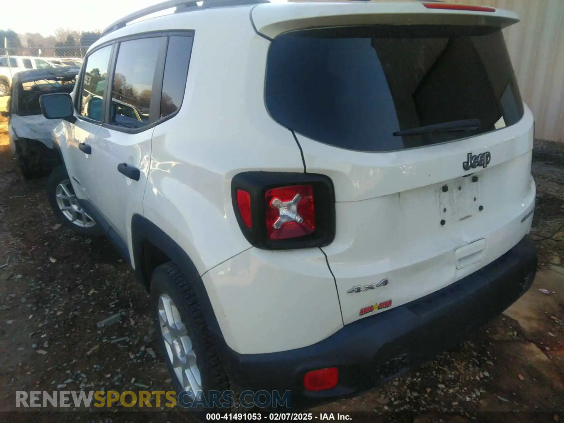 3 Photograph of a damaged car ZACNJBAB1LPL03878 JEEP RENEGADE 2020