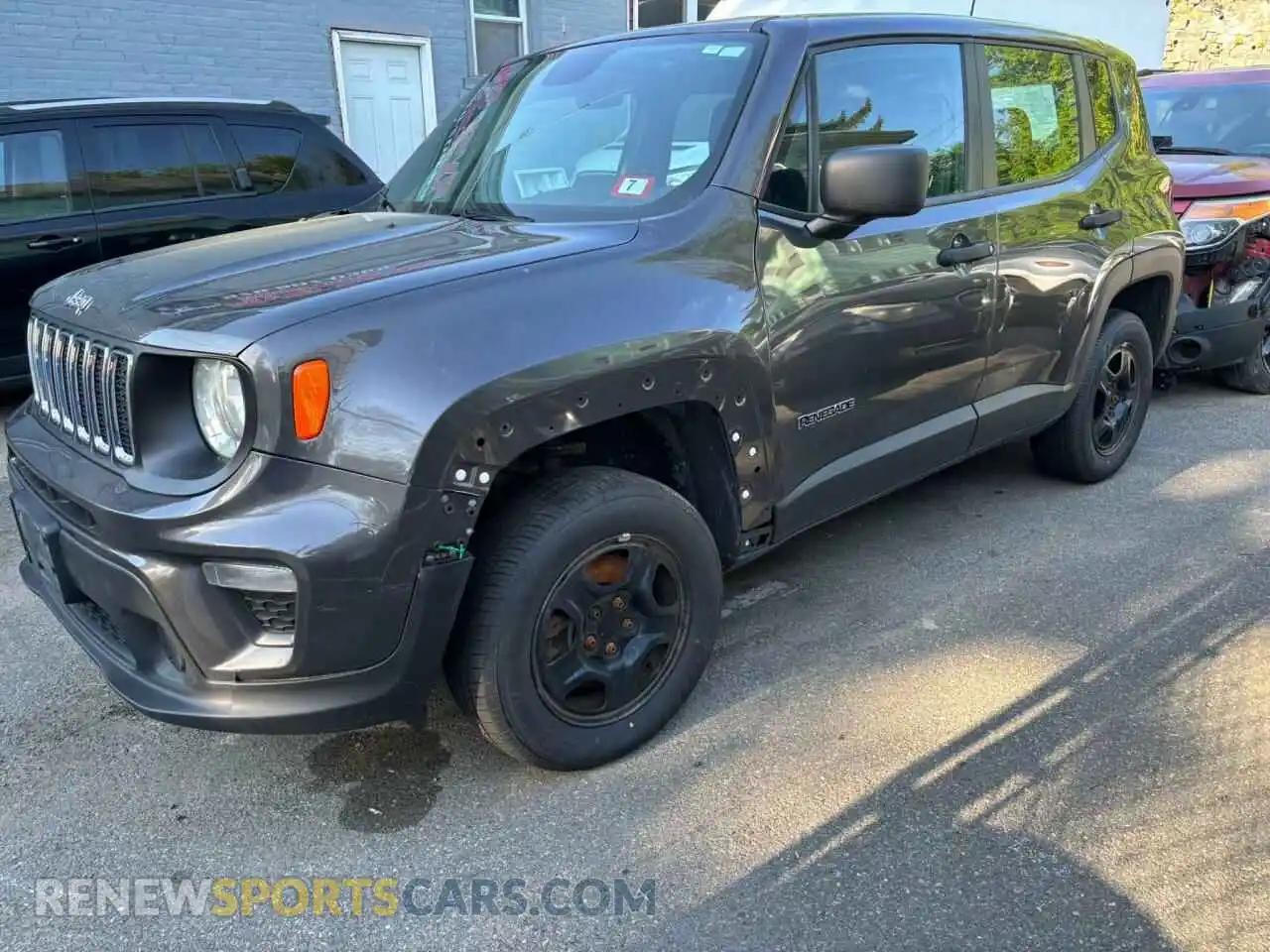 2 Photograph of a damaged car ZACNJBAB3LPL47283 JEEP RENEGADE 2020