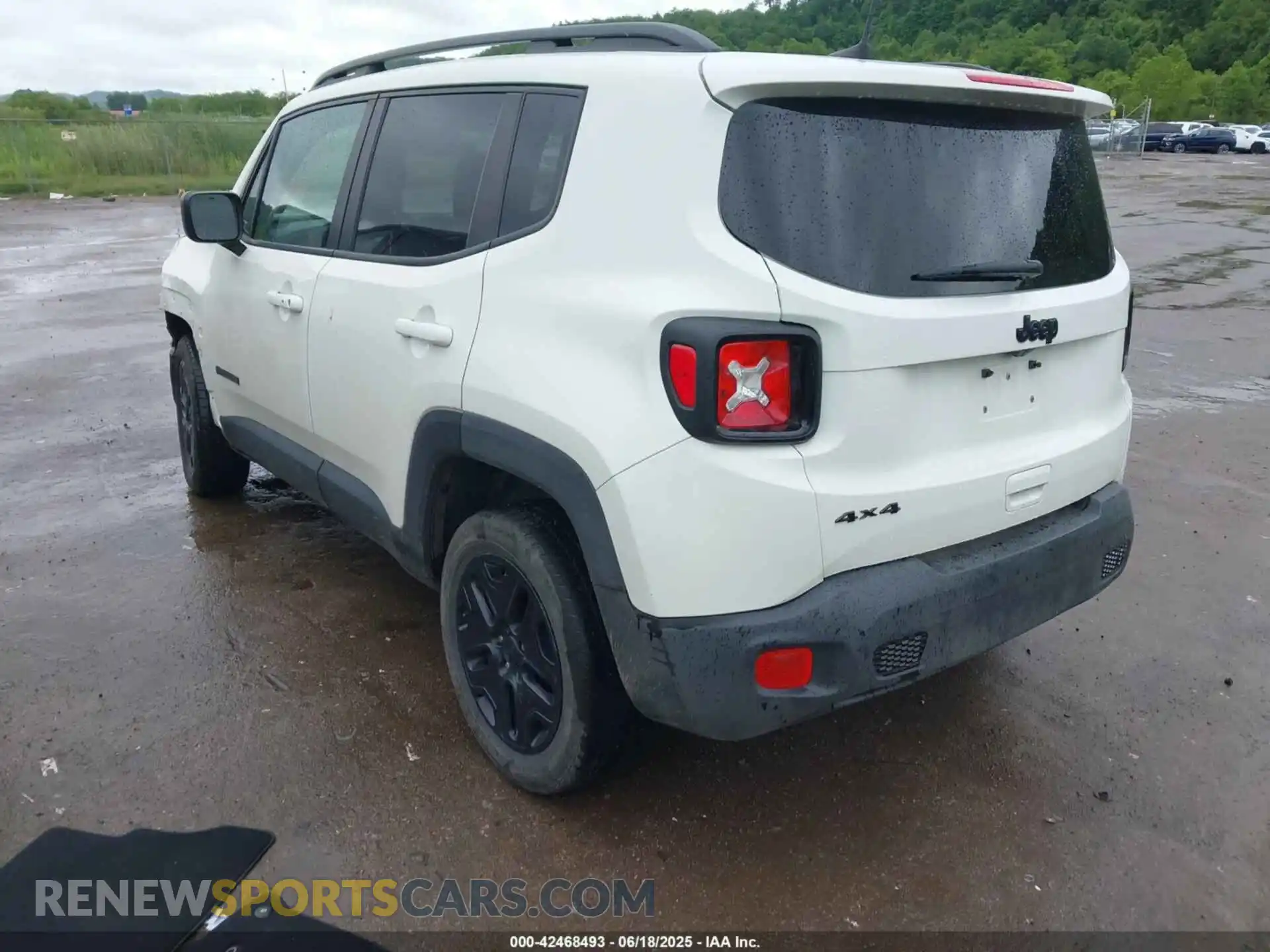 3 fotografías del automóvil dañado ZACNJBAB4LPL39273 JEEP RENEGADE 2020