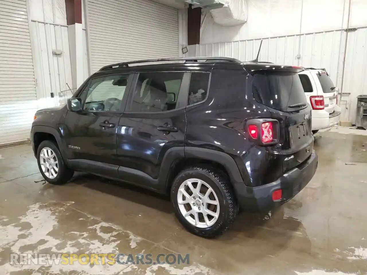 2 Photograph of a damaged car ZACNJBBB4LPL97771 JEEP RENEGADE 2020