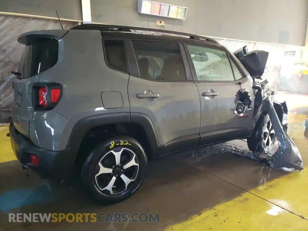 3 Фотография поврежденного автомобиля ZACNJBC11LPL17719 JEEP RENEGADE 2020
