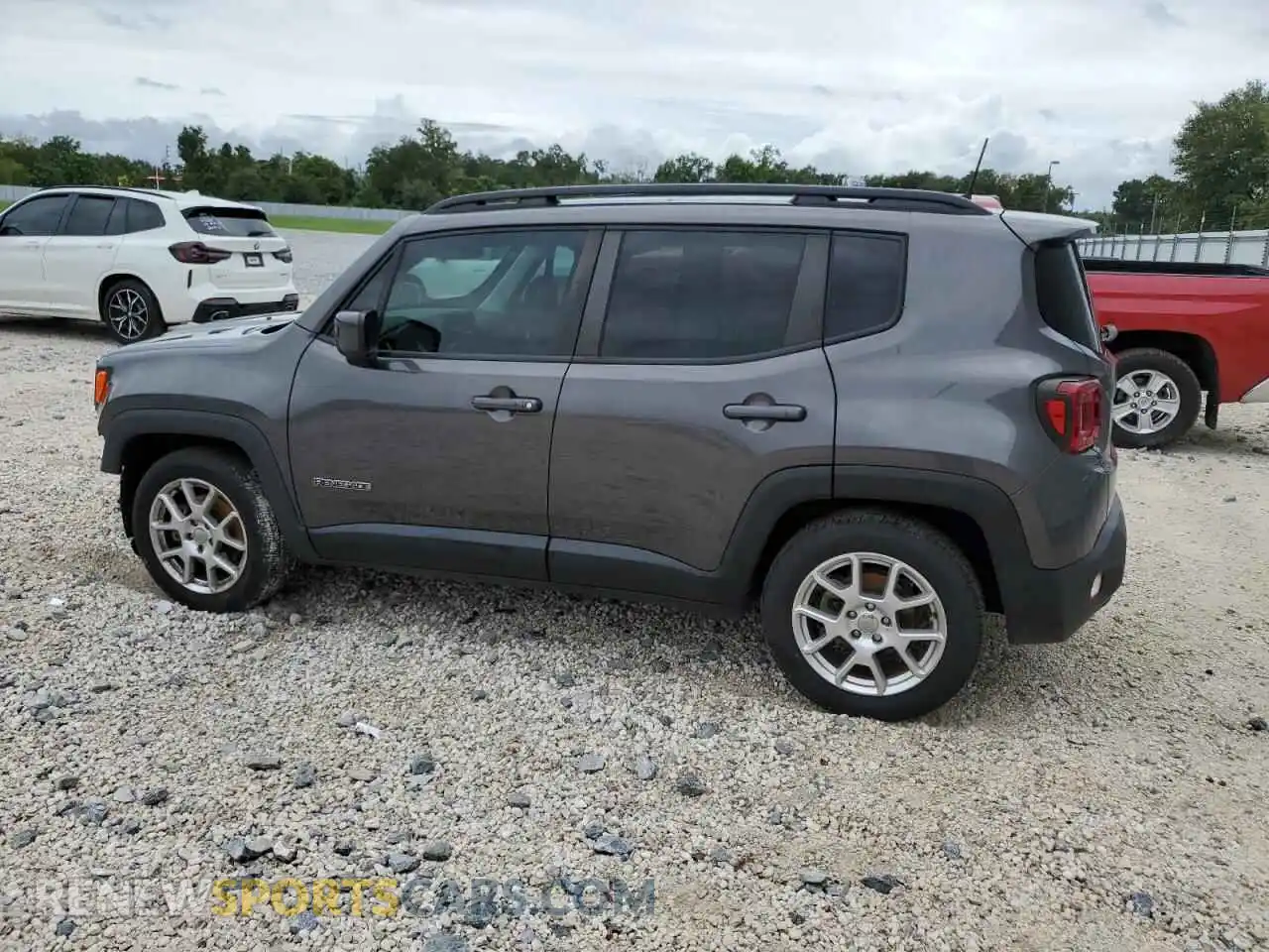 2 Photograph of a damaged car ZACNJCB12MPM38235 JEEP RENEGADE 2021