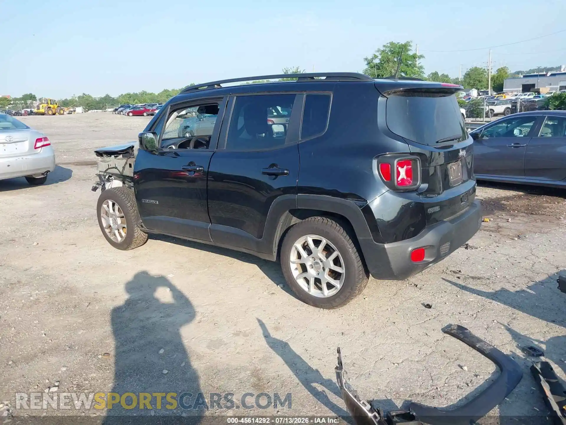 3 Photograph of a damaged car ZACNJCBB3MPM22912 JEEP RENEGADE 2021