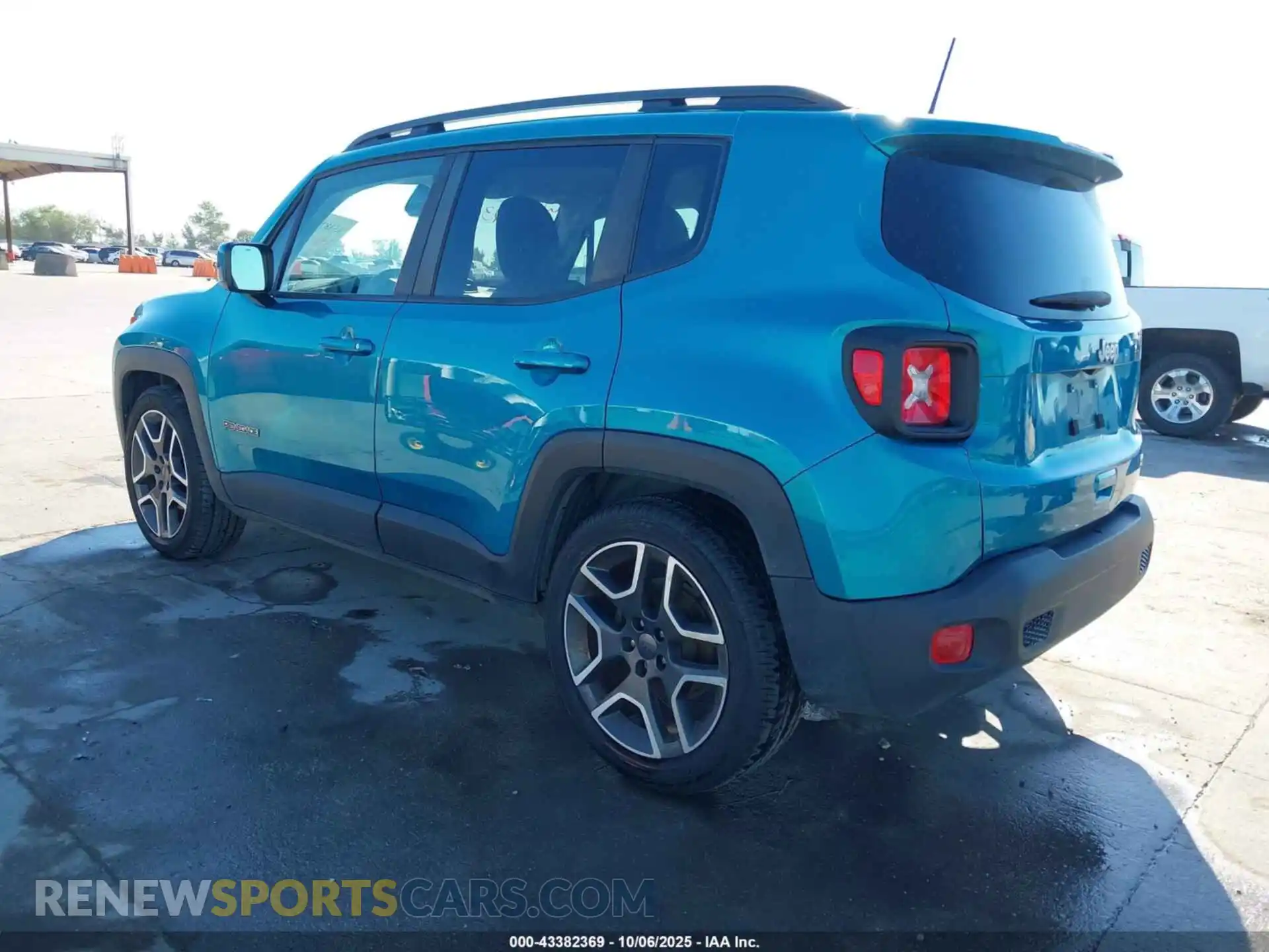 3 Photograph of a damaged car ZACNJCBB5MPM22765 JEEP RENEGADE 2021