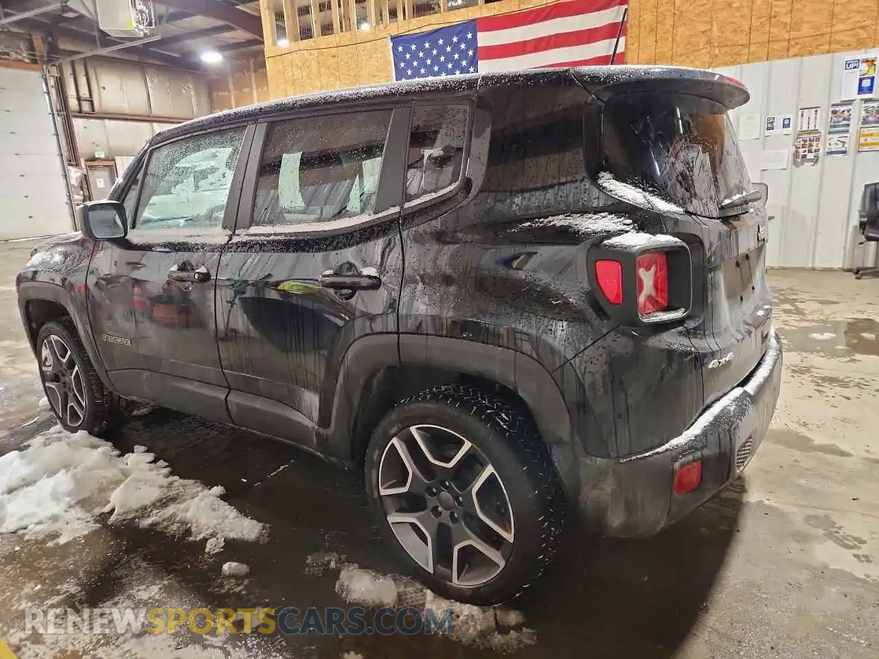 2 Photograph of a damaged car ZACNJDAB3MPN33984 JEEP RENEGADE 2021