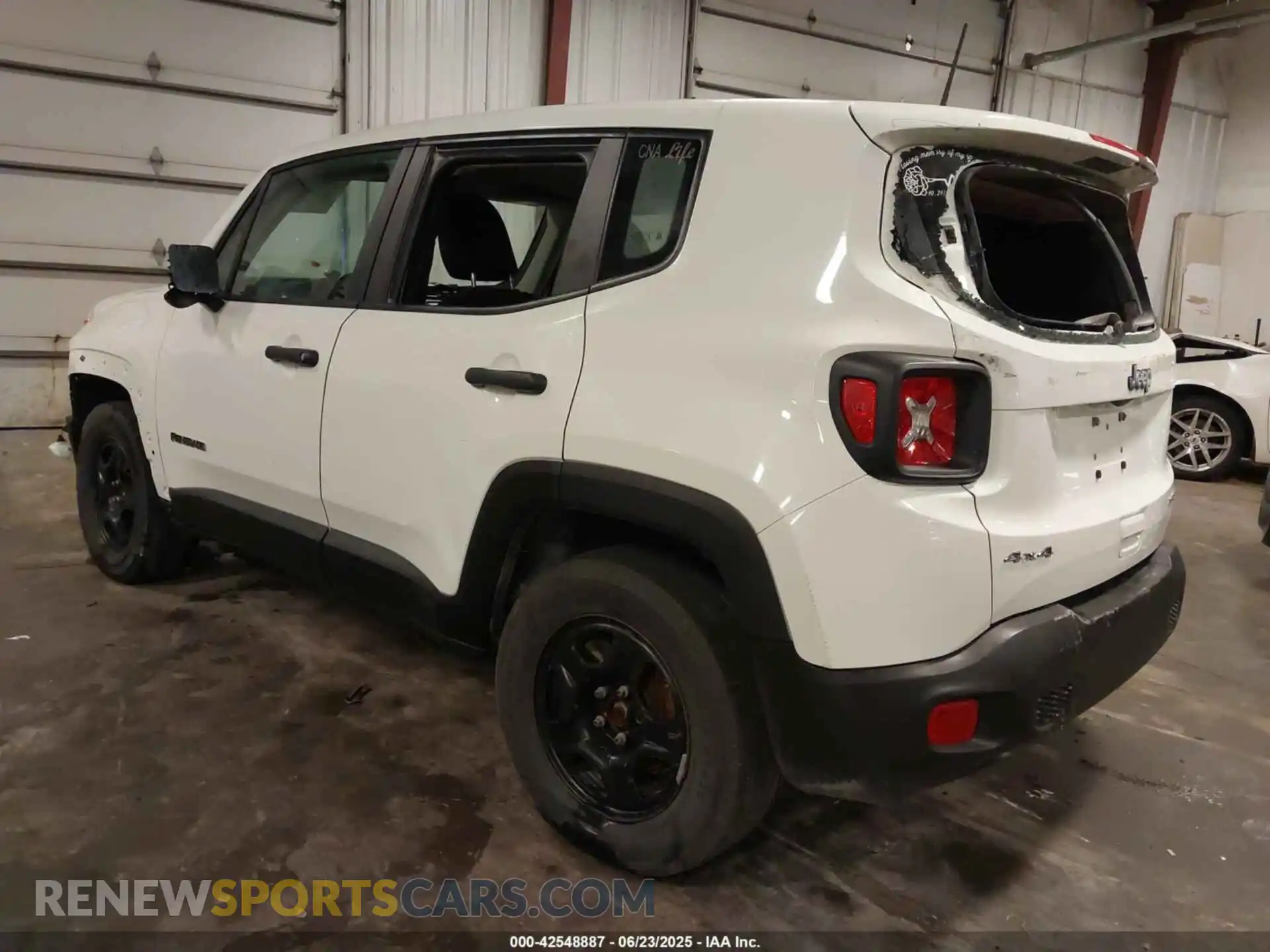 3 Photograph of a damaged car ZACNJDAB7MPN34605 JEEP RENEGADE 2021
