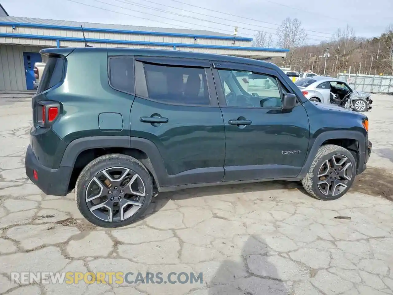 3 Photograph of a damaged car ZACNJDAB8MPM25215 JEEP RENEGADE 2021