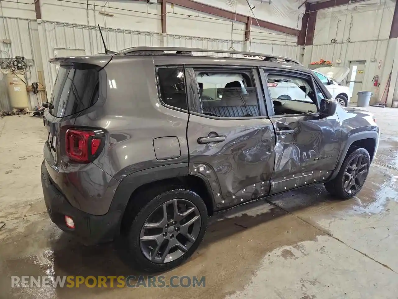 3 Photograph of a damaged car ZACNJDB18MPM56082 JEEP RENEGADE 2021