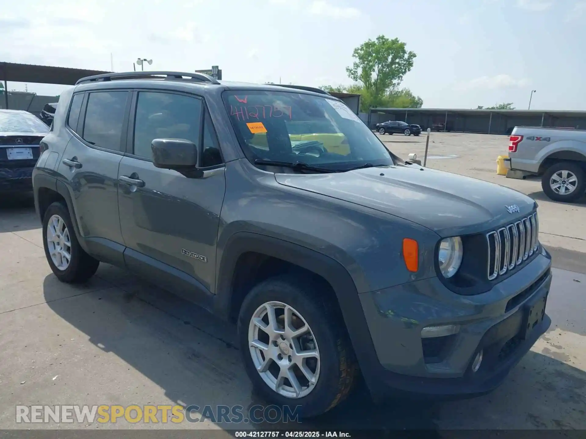 1 Photograph of a damaged car ZACNJDBB2MPM48729 JEEP RENEGADE 2021