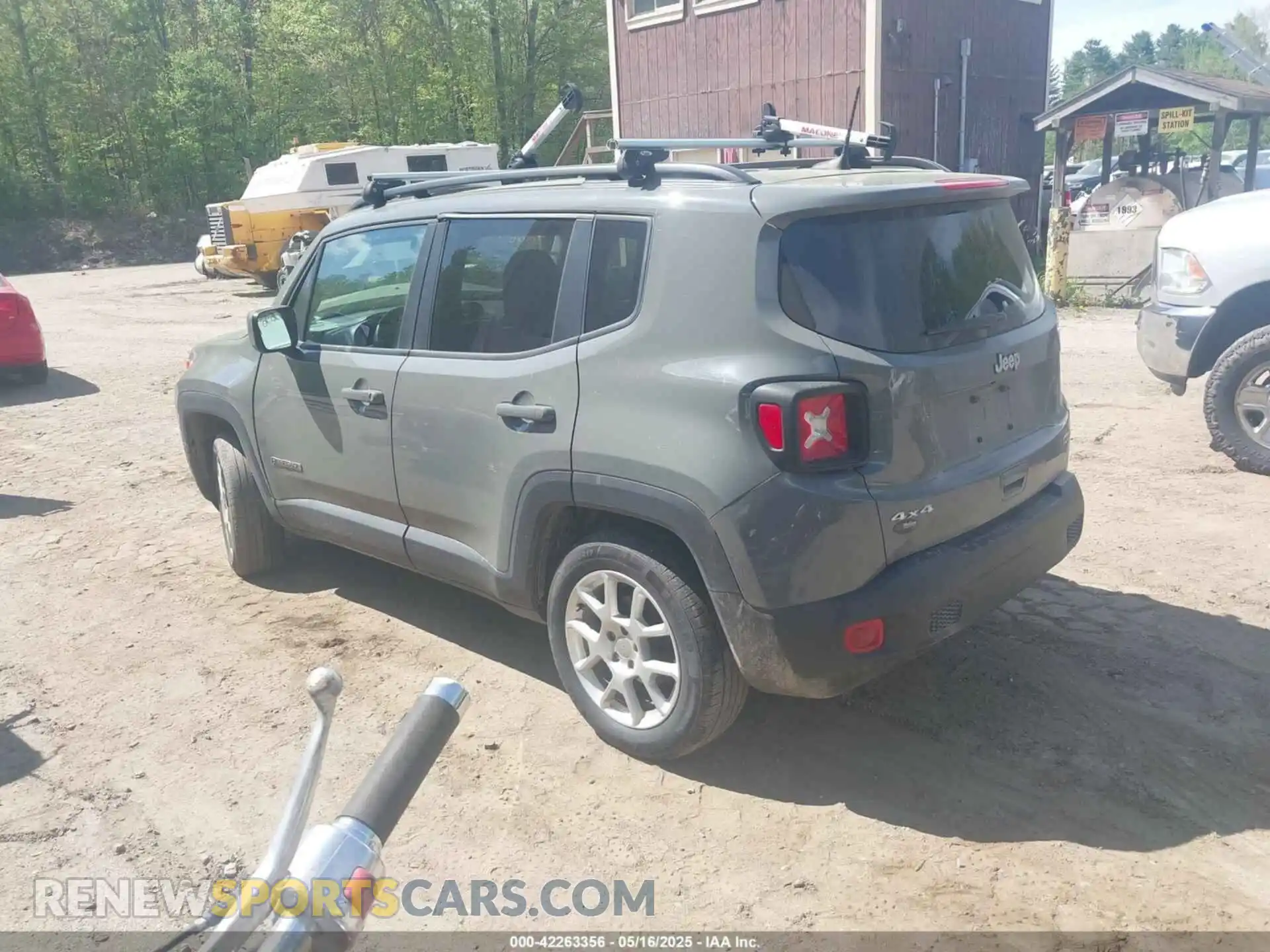 3 Photograph of a damaged car ZACNJDBB2MPN31688 JEEP RENEGADE 2021