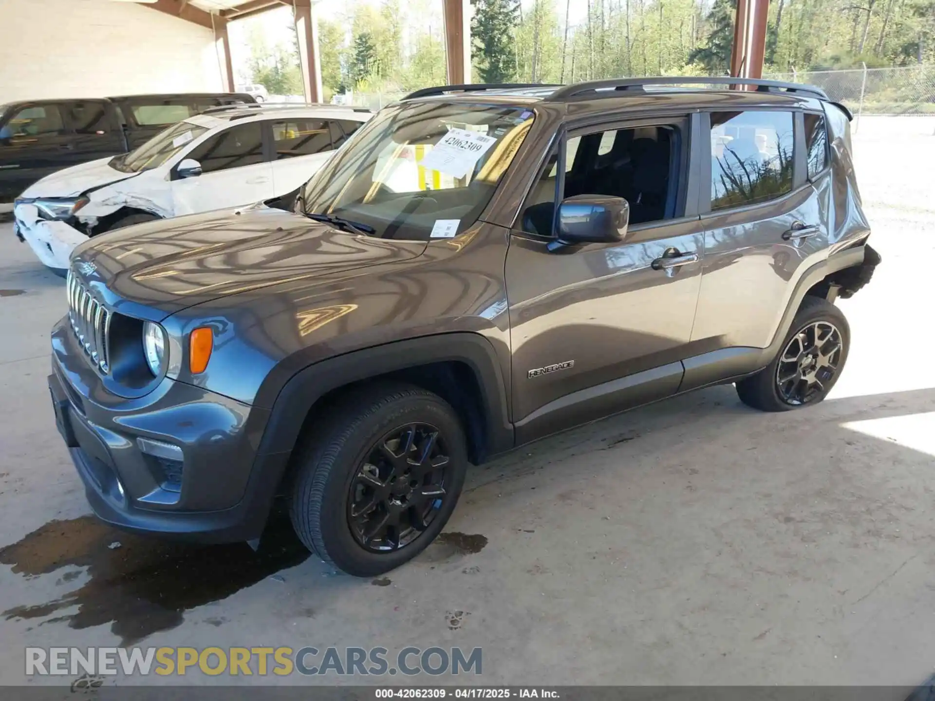 2 Photograph of a damaged car ZACNJDBB4MPN14004 JEEP RENEGADE 2021