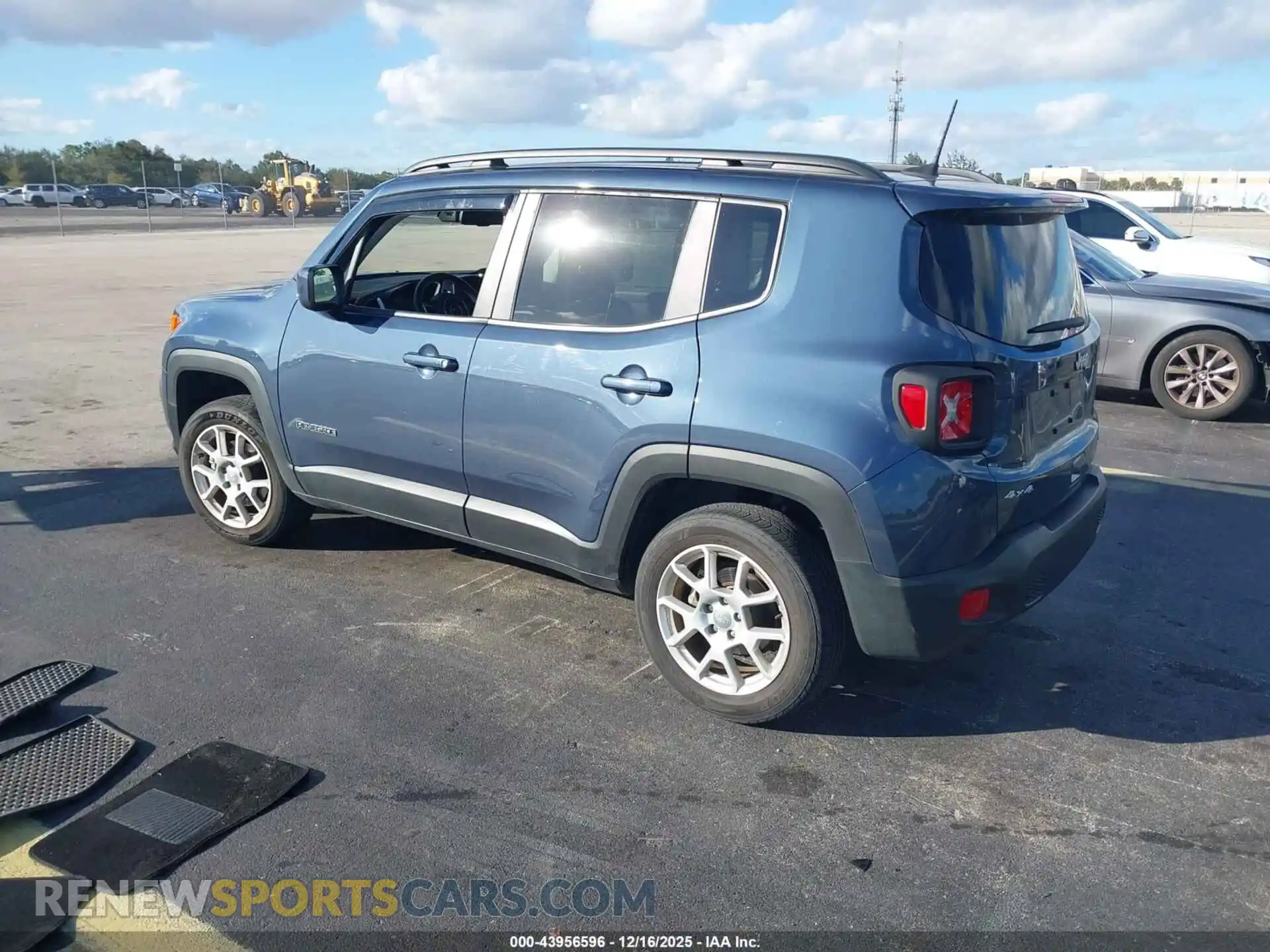 3 Photograph of a damaged car ZACNJDBB4MPN26475 JEEP RENEGADE 2021