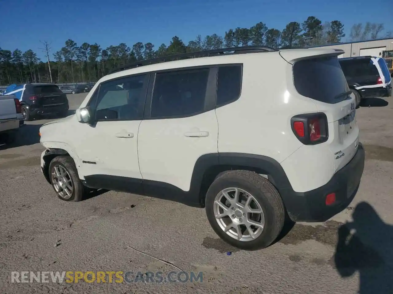 2 Photograph of a damaged car ZACNJDBB7MPM77191 JEEP RENEGADE 2021