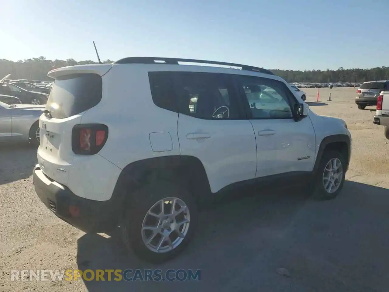3 Photograph of a damaged car ZACNJDBB7MPM77191 JEEP RENEGADE 2021