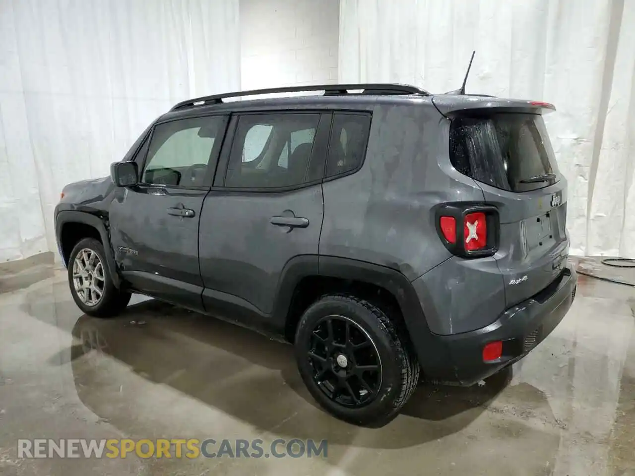 2 Photograph of a damaged car ZACNJDBB7MPN26020 JEEP RENEGADE 2021