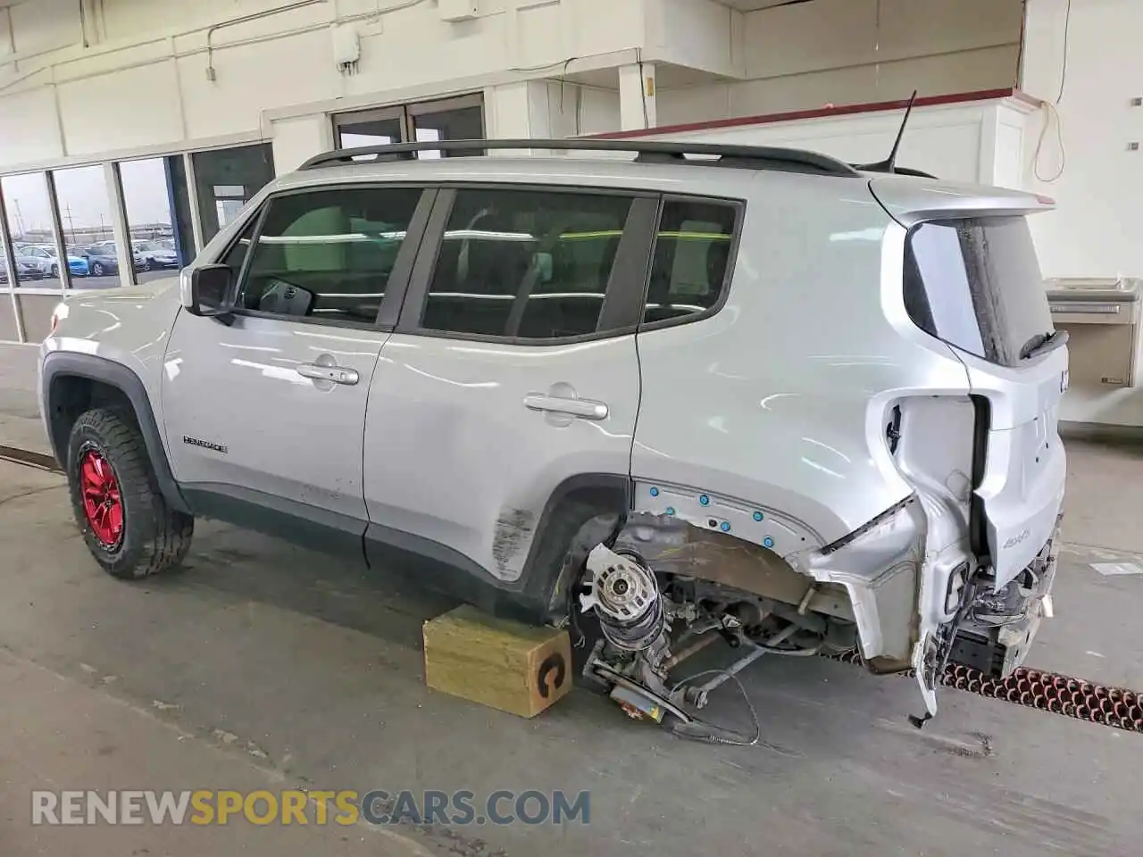 2 Photograph of a damaged car ZACNJDBB7MPN32917 JEEP RENEGADE 2021