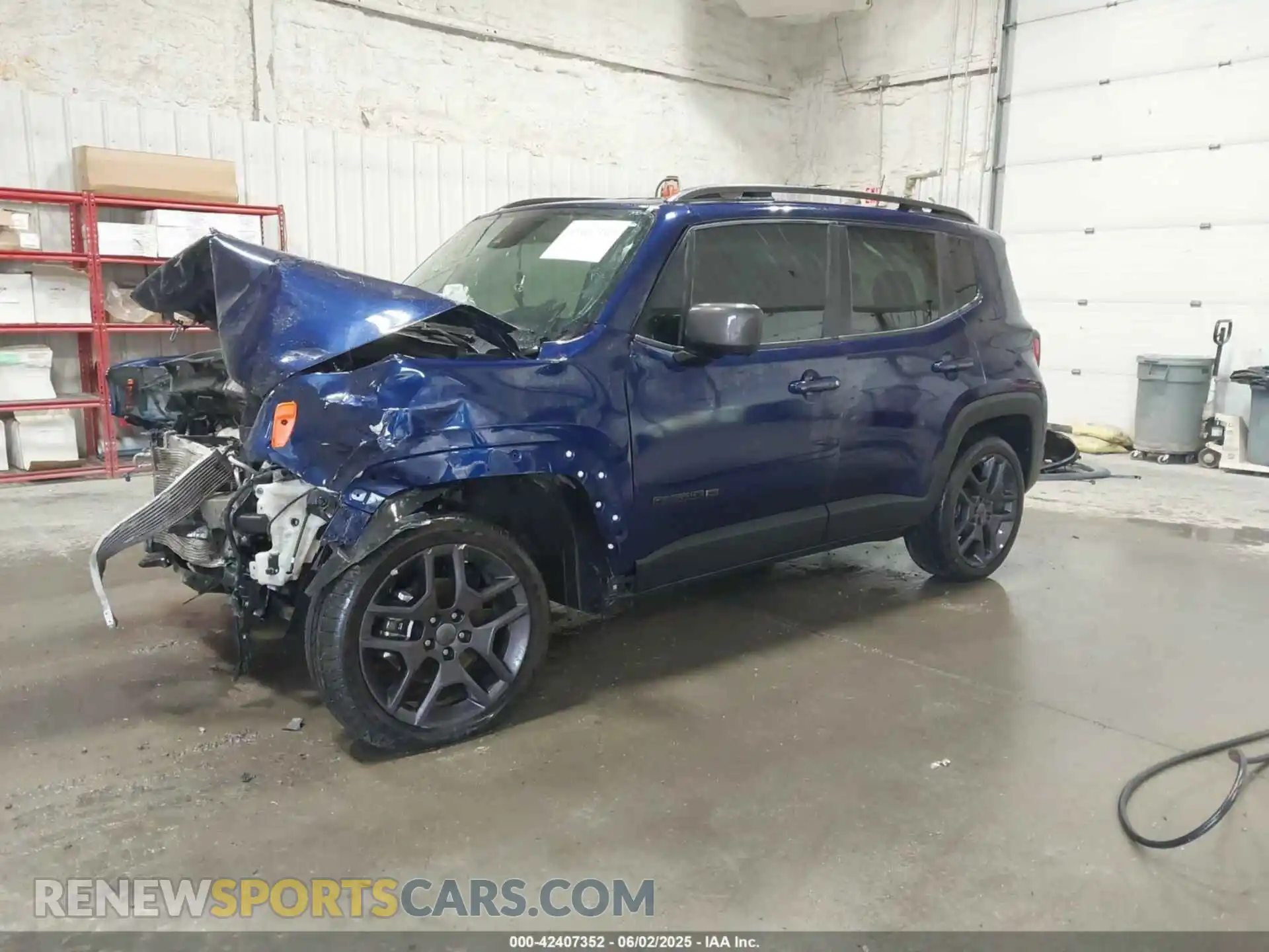 2 Photograph of a damaged car ZACNJDBB8MPN35325 JEEP RENEGADE 2021
