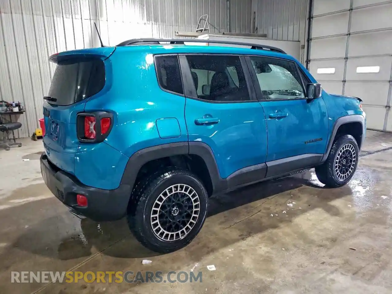3 Фотография поврежденного автомобиля ZACNJDBB9MPM64104 JEEP RENEGADE 2021