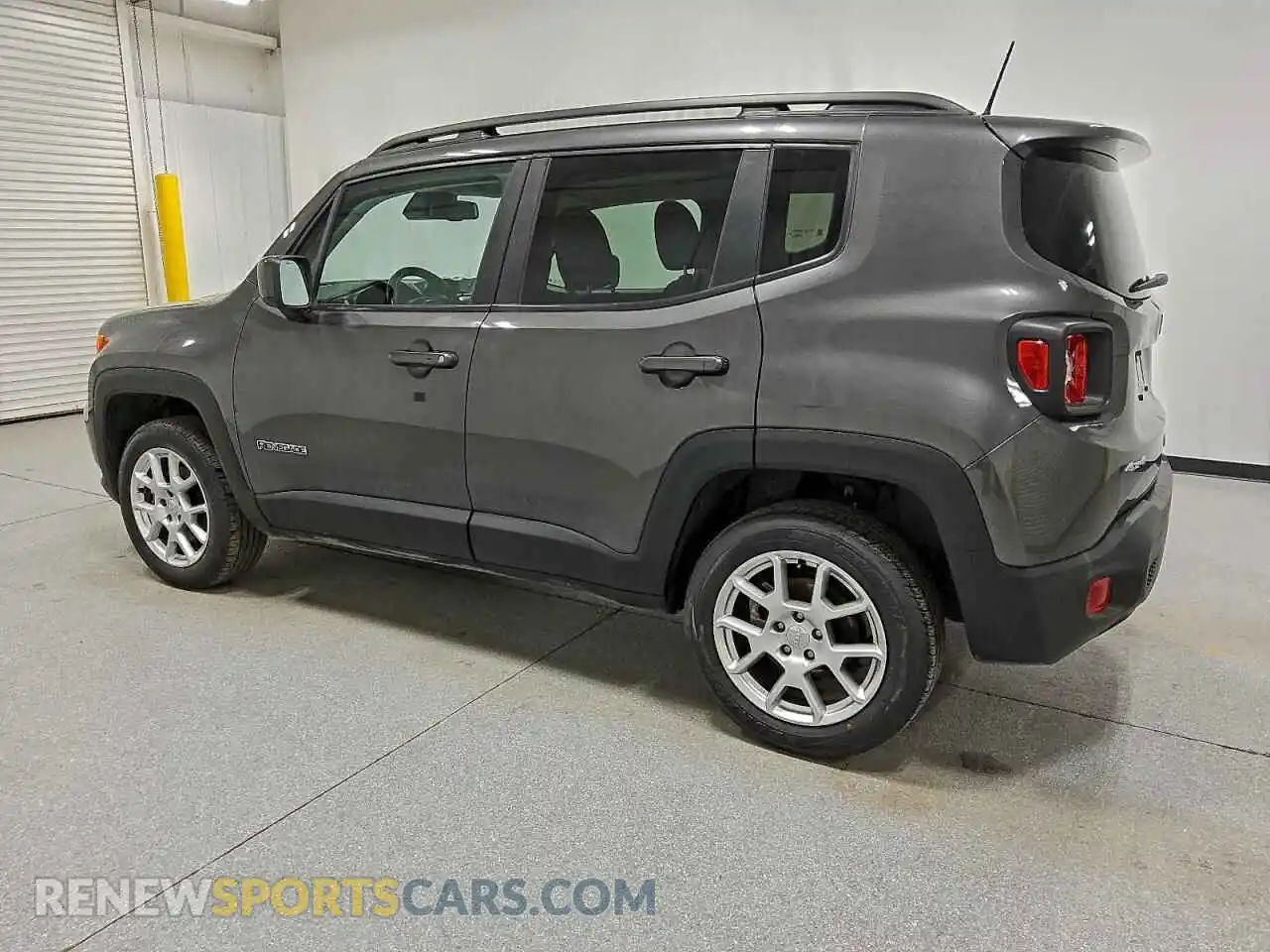 2 fotografías del automóvil dañado ZACNJDBB9MPN24852 JEEP RENEGADE 2021