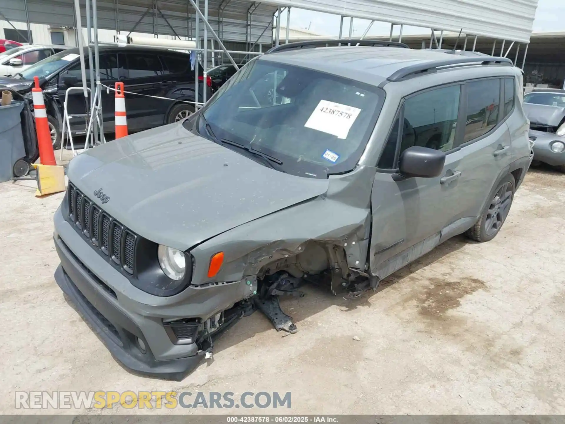 2 Photograph of a damaged car ZACNJDBBXMPN28392 JEEP RENEGADE 2021