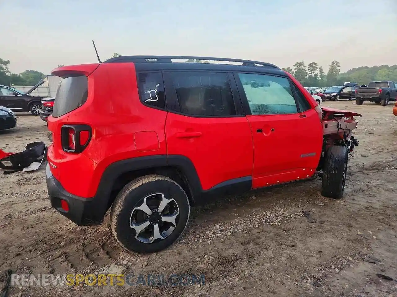 3 Фотография поврежденного автомобиля ZACNJDC12MPN24200 JEEP RENEGADE 2021