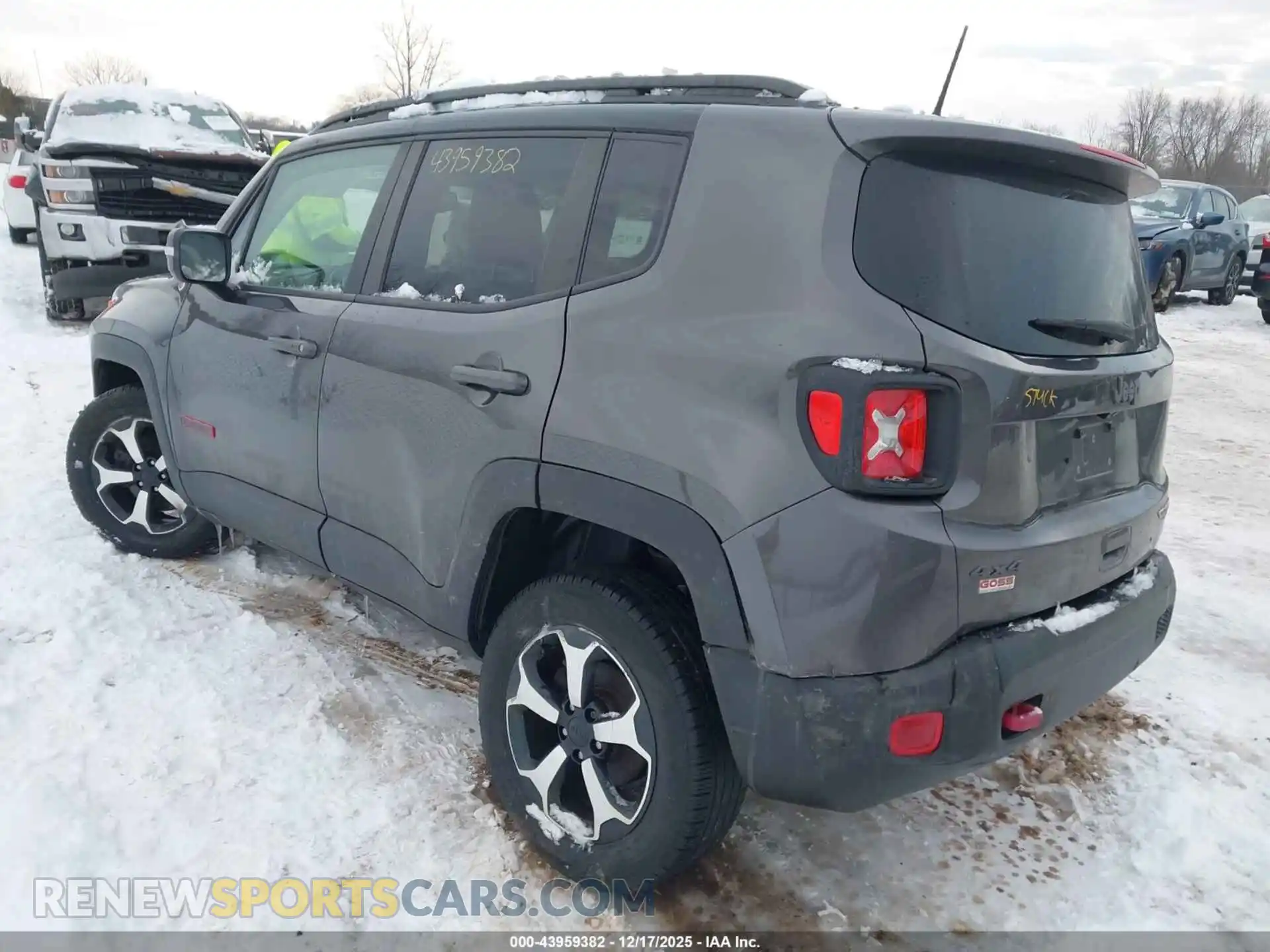 3 Photograph of a damaged car ZACNJDC13MPM94818 JEEP RENEGADE 2021