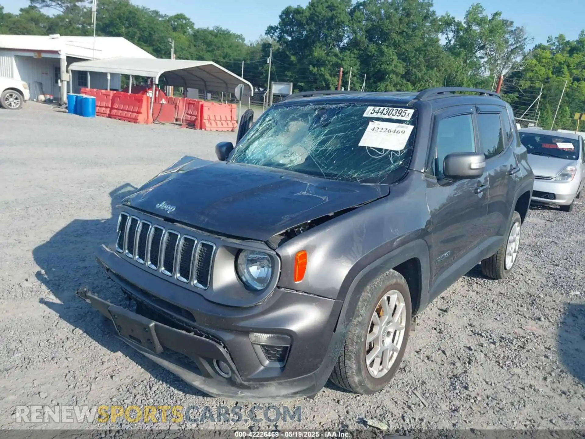 2 Photograph of a damaged car ZACNJDD13MPM27926 JEEP RENEGADE 2021