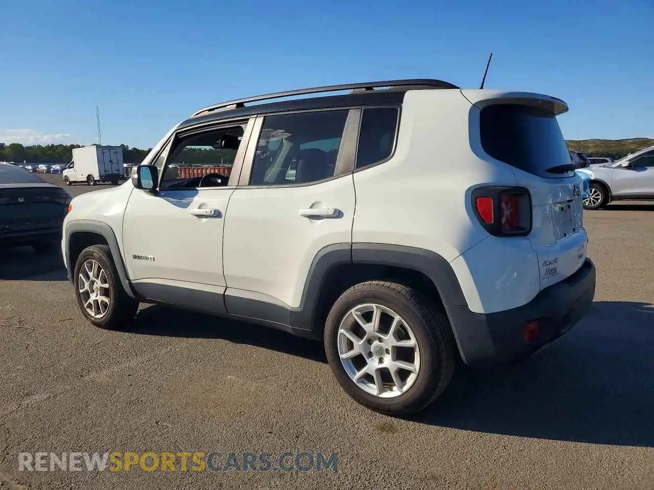 2 Photograph of a damaged car ZACNJDD14MPM23447 JEEP RENEGADE 2021