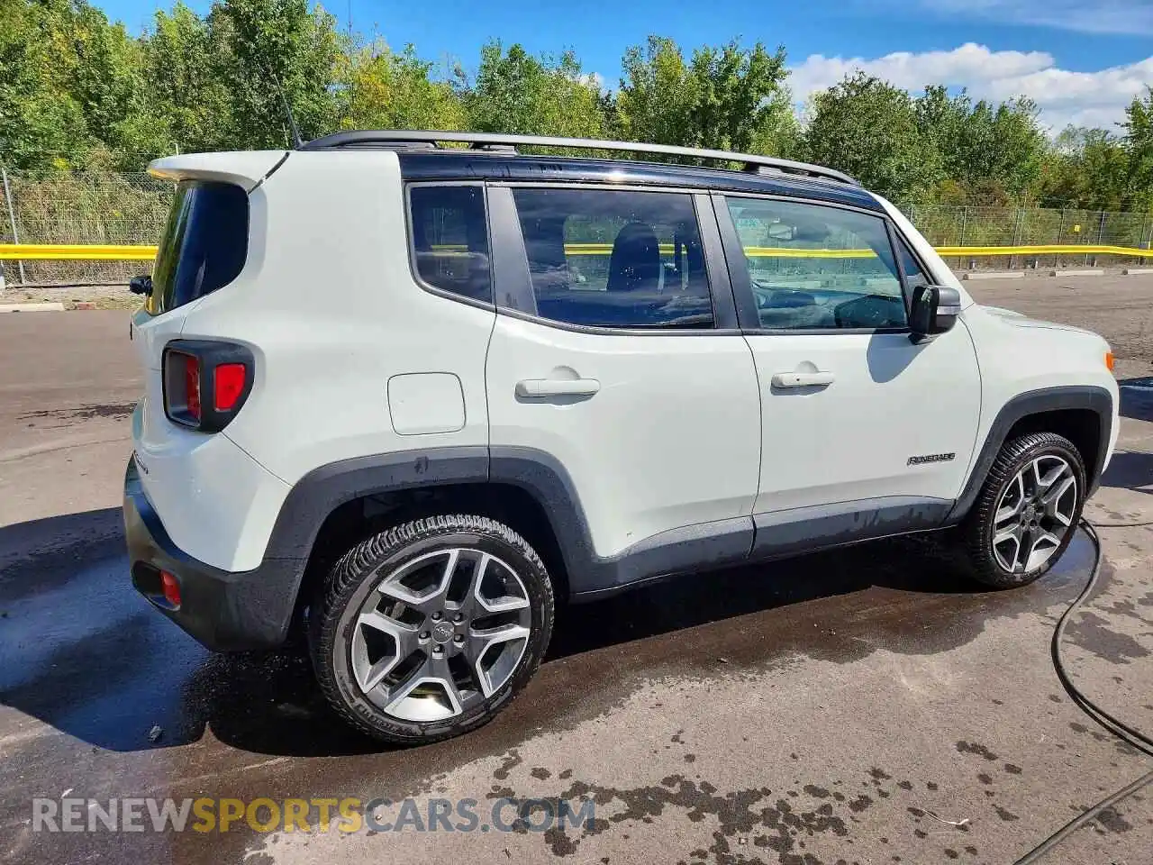 3 Photograph of a damaged car ZACNJDD17MPM21417 JEEP RENEGADE 2021