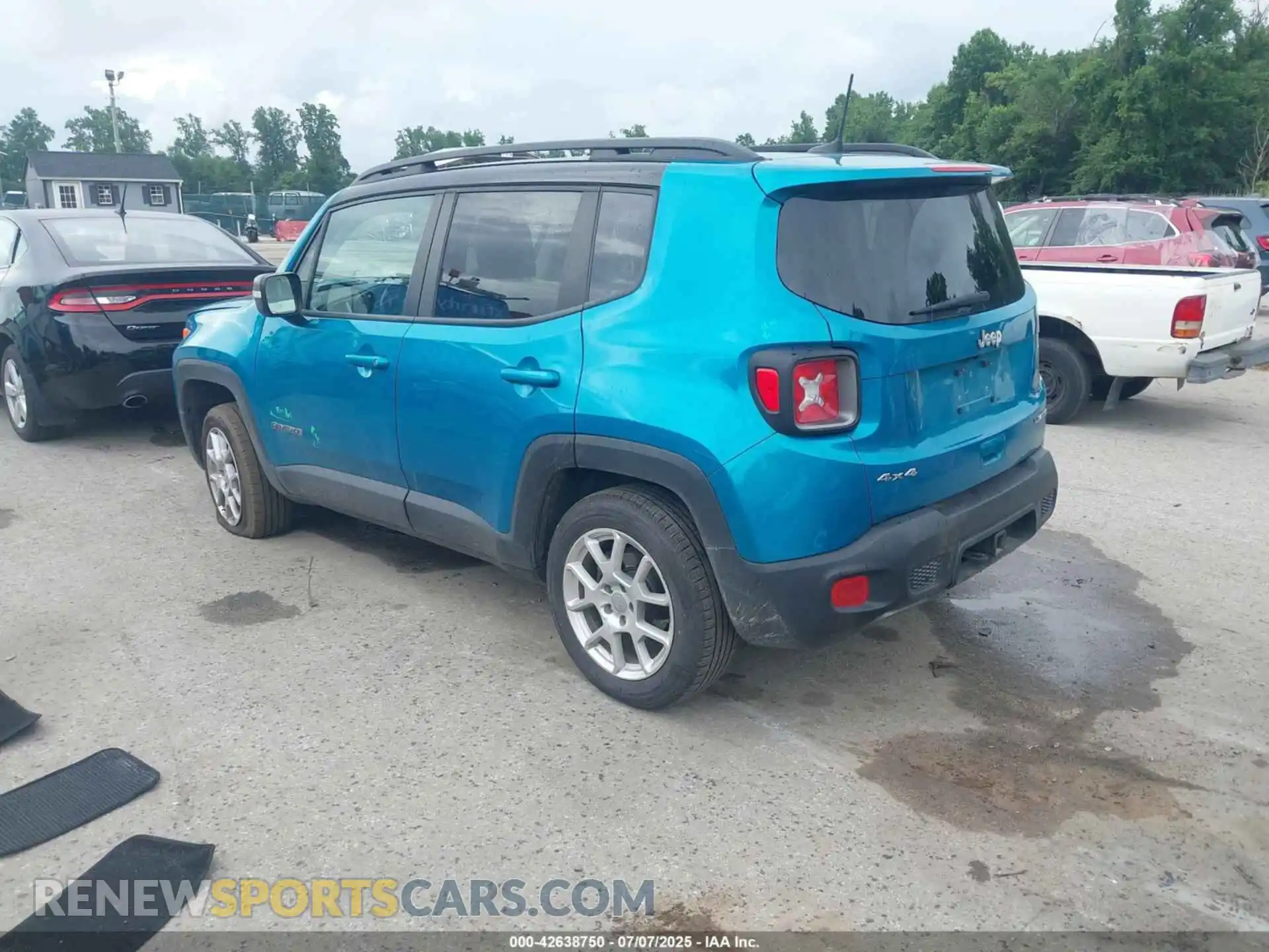 3 Photograph of a damaged car ZACNJDD1XMPM93728 JEEP RENEGADE 2021