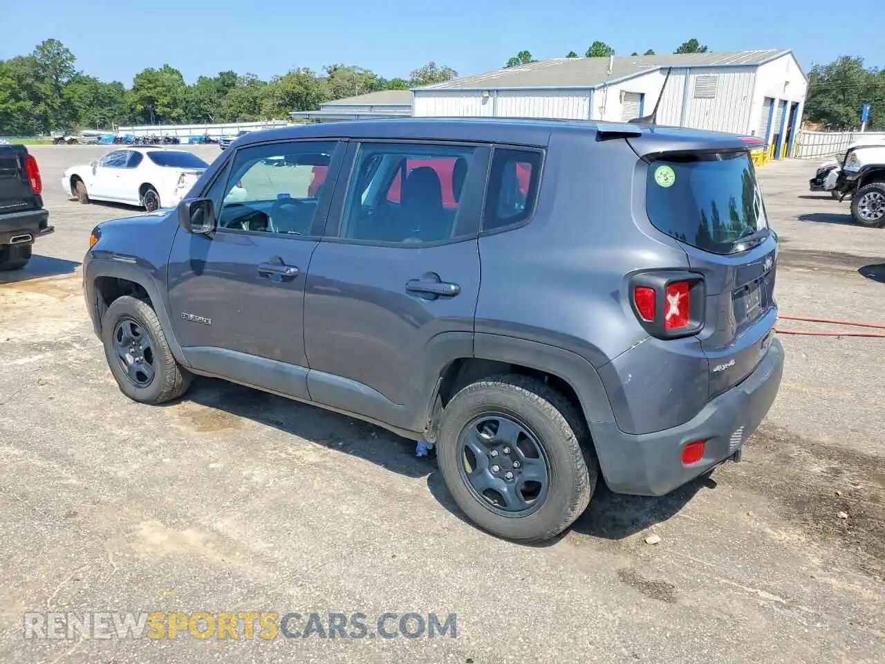 2 Фотография поврежденного автомобиля ZACNJDA18NPN67167 JEEP RENEGADE 2022