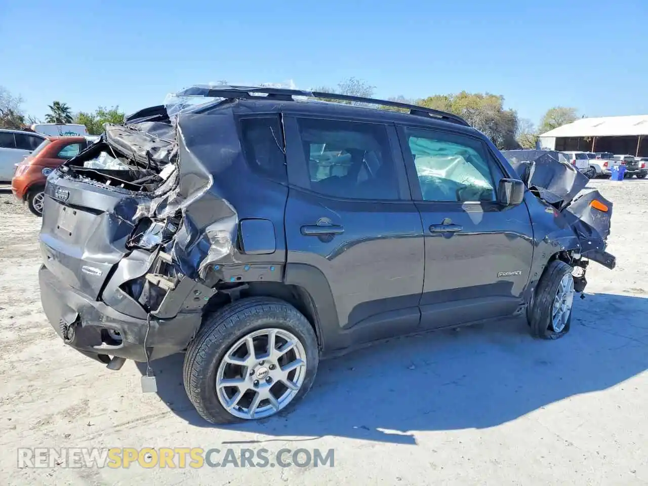 3 Photograph of a damaged car ZACNJDB14NPN97152 JEEP RENEGADE 2022