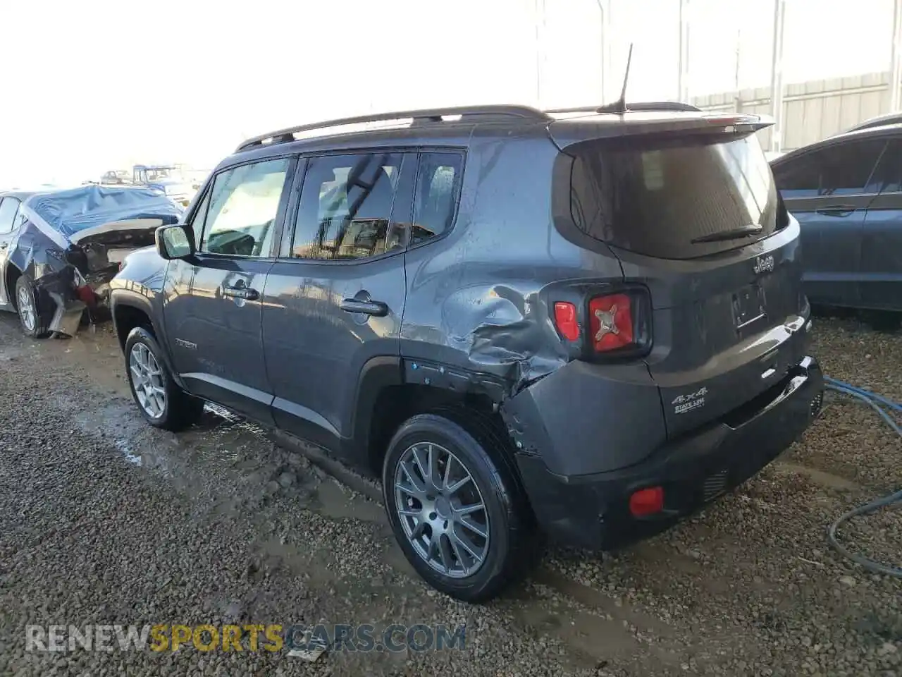 2 Photograph of a damaged car ZACNJDB15NPN72020 JEEP RENEGADE 2022