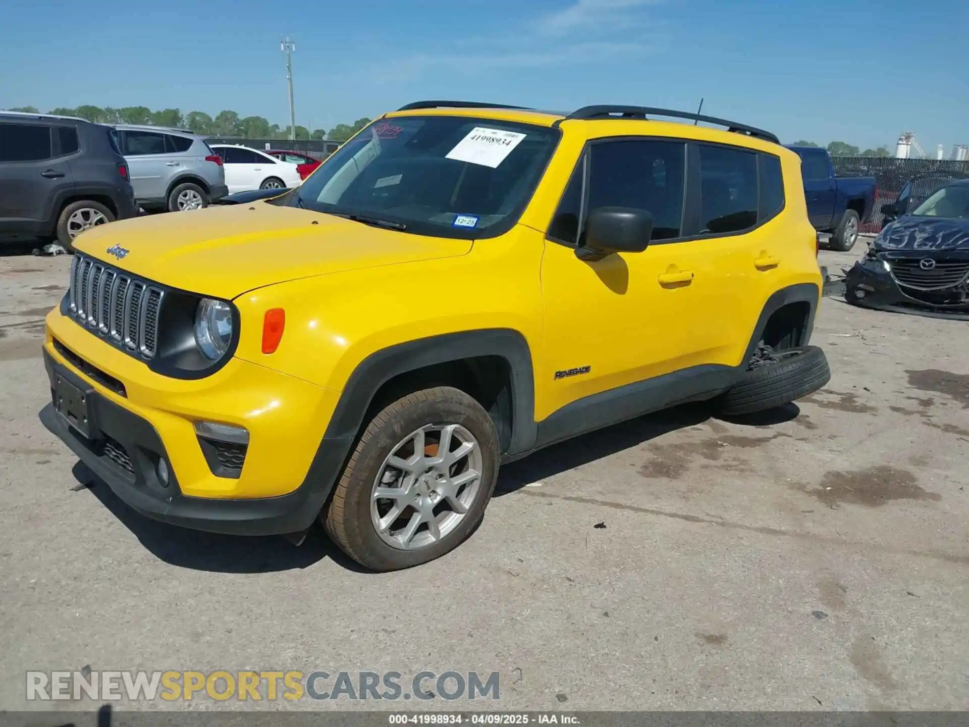 2 Photograph of a damaged car ZACNJDB11PPP62206 JEEP RENEGADE 2023