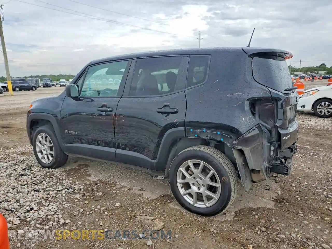 2 Photograph of a damaged car ZACNJDB13PPP72574 JEEP RENEGADE 2023
