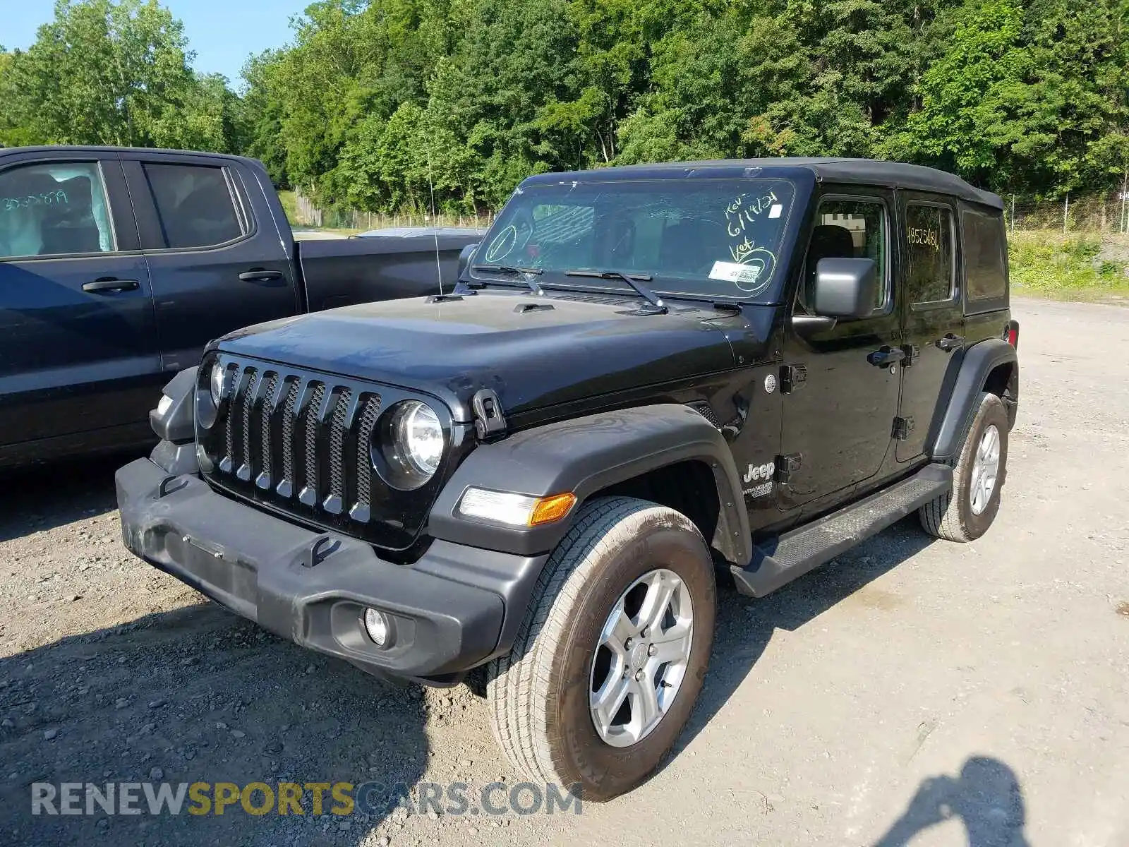 2 Фотография поврежденного автомобиля 1C4HJXDN0KW636562 JEEP WRANGLER 2019