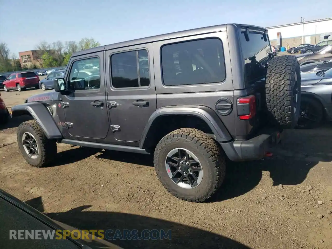 2 Photograph of a damaged car 1C4HJXFG2KW662384 JEEP WRANGLER 2019