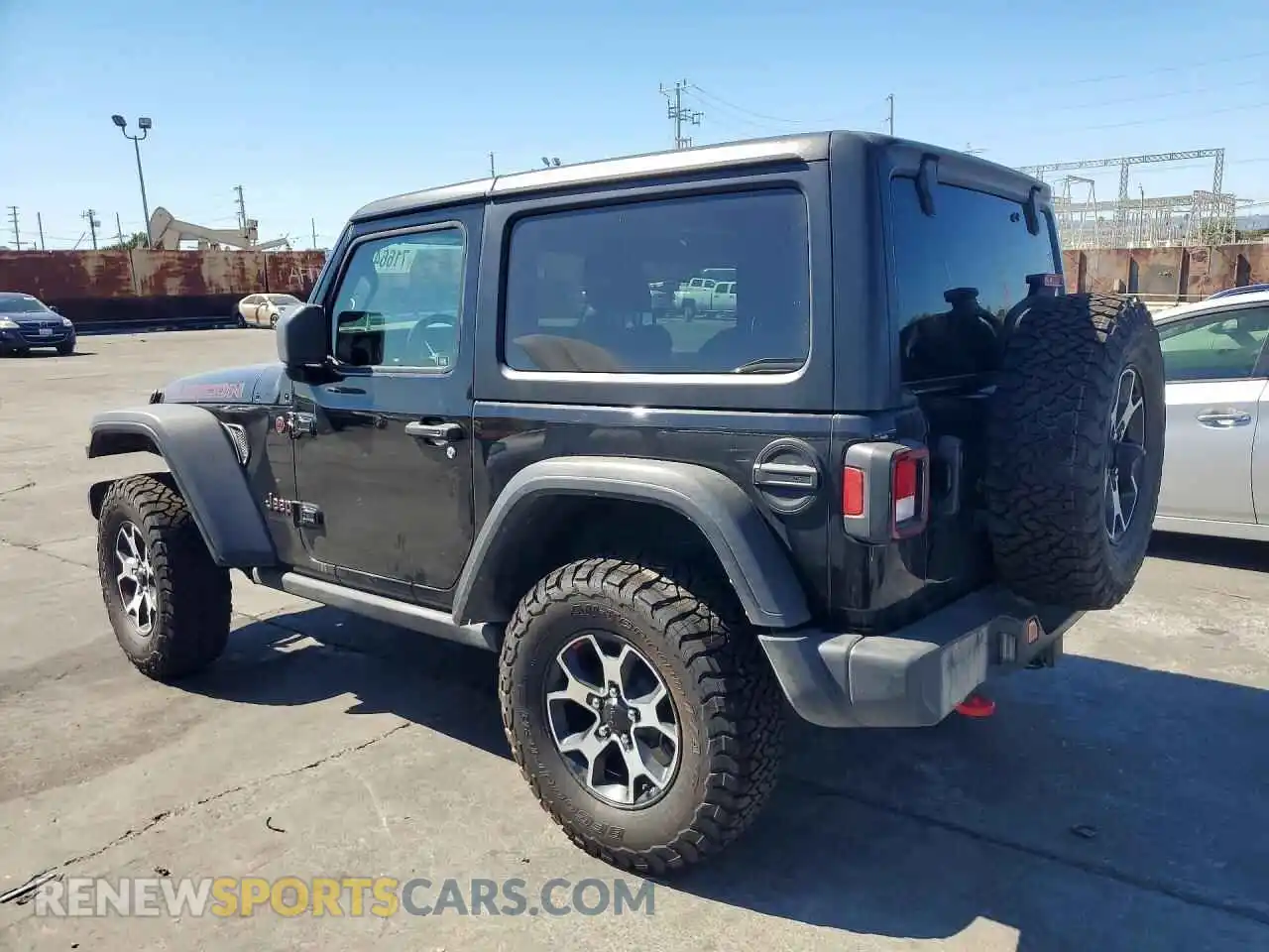 2 Photograph of a damaged car 1C4HJXCN6MW817587 JEEP WRANGLER 2021