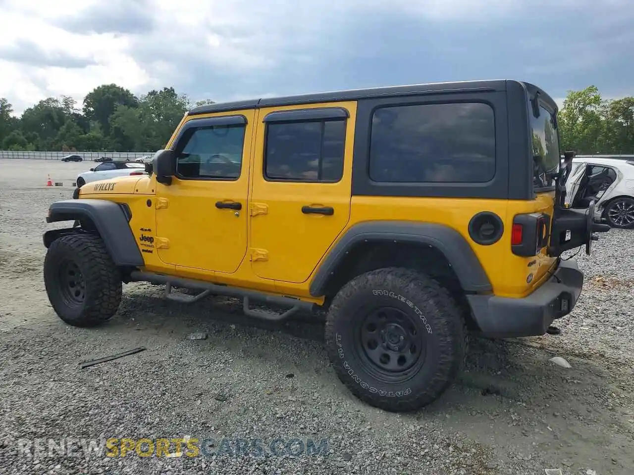 2 Photograph of a damaged car 1C4HJXDG0MW692375 JEEP WRANGLER 2021