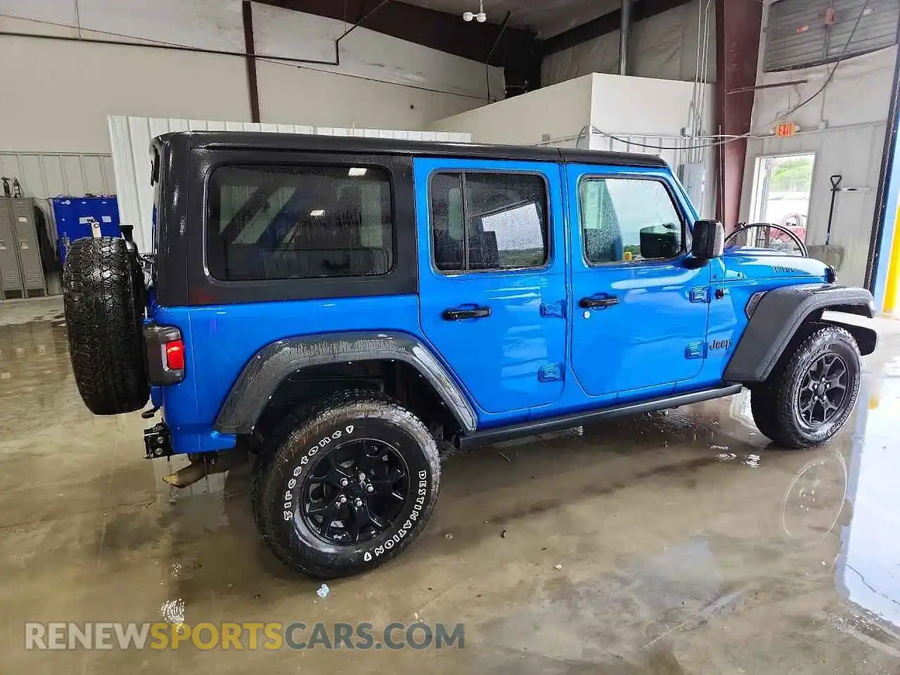3 Photograph of a damaged car 1C4HJXDM2MW696076 JEEP WRANGLER 2021