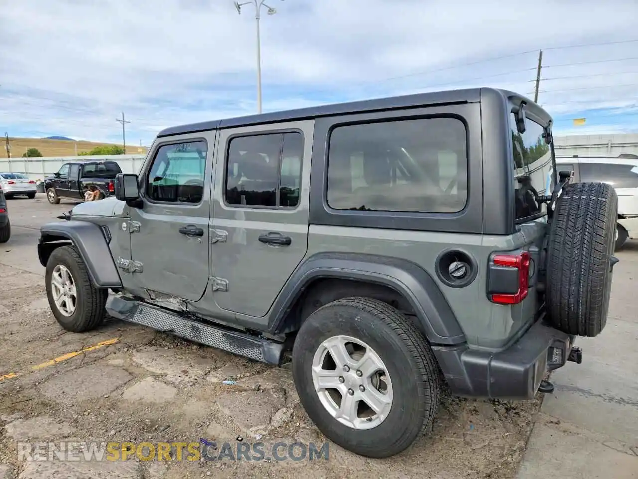 2 Photograph of a damaged car 1C4HJXDN5MW595588 JEEP WRANGLER 2021