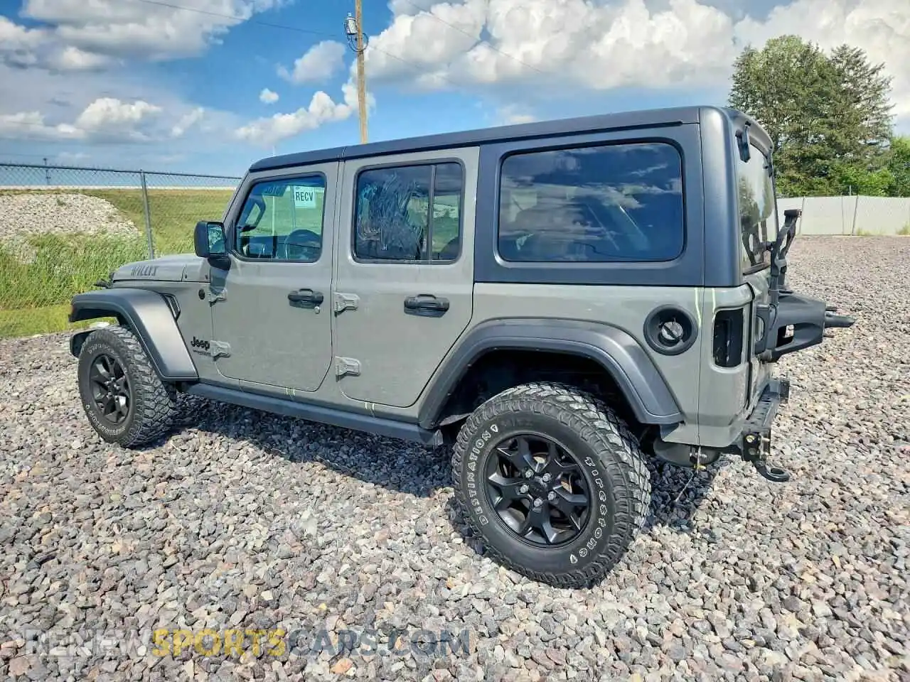 2 Photograph of a damaged car 1C4HJXDN8MW640250 JEEP WRANGLER 2021