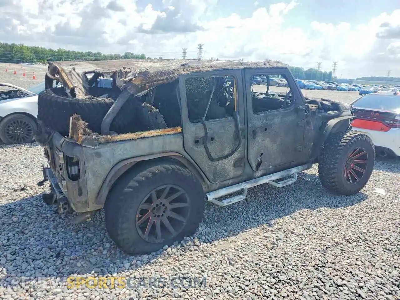 3 Photograph of a damaged car 1C4HJXDNXMW761944 JEEP WRANGLER 2021