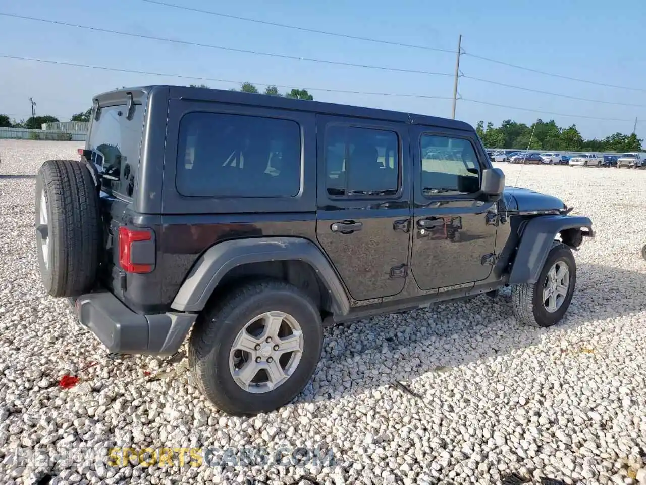3 Photograph of a damaged car 1C4HJXDNXMW851658 JEEP WRANGLER 2021